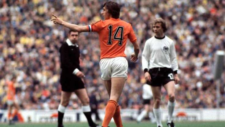 johan-cruyff--durante-la-final-del-mundial-de-1974-que-holanda-disputo-ante-alemania
